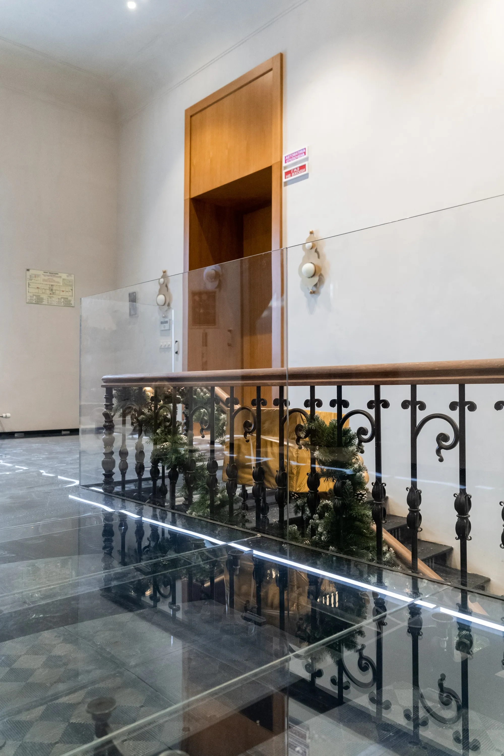 Противопожарные алюминиевые конструкции