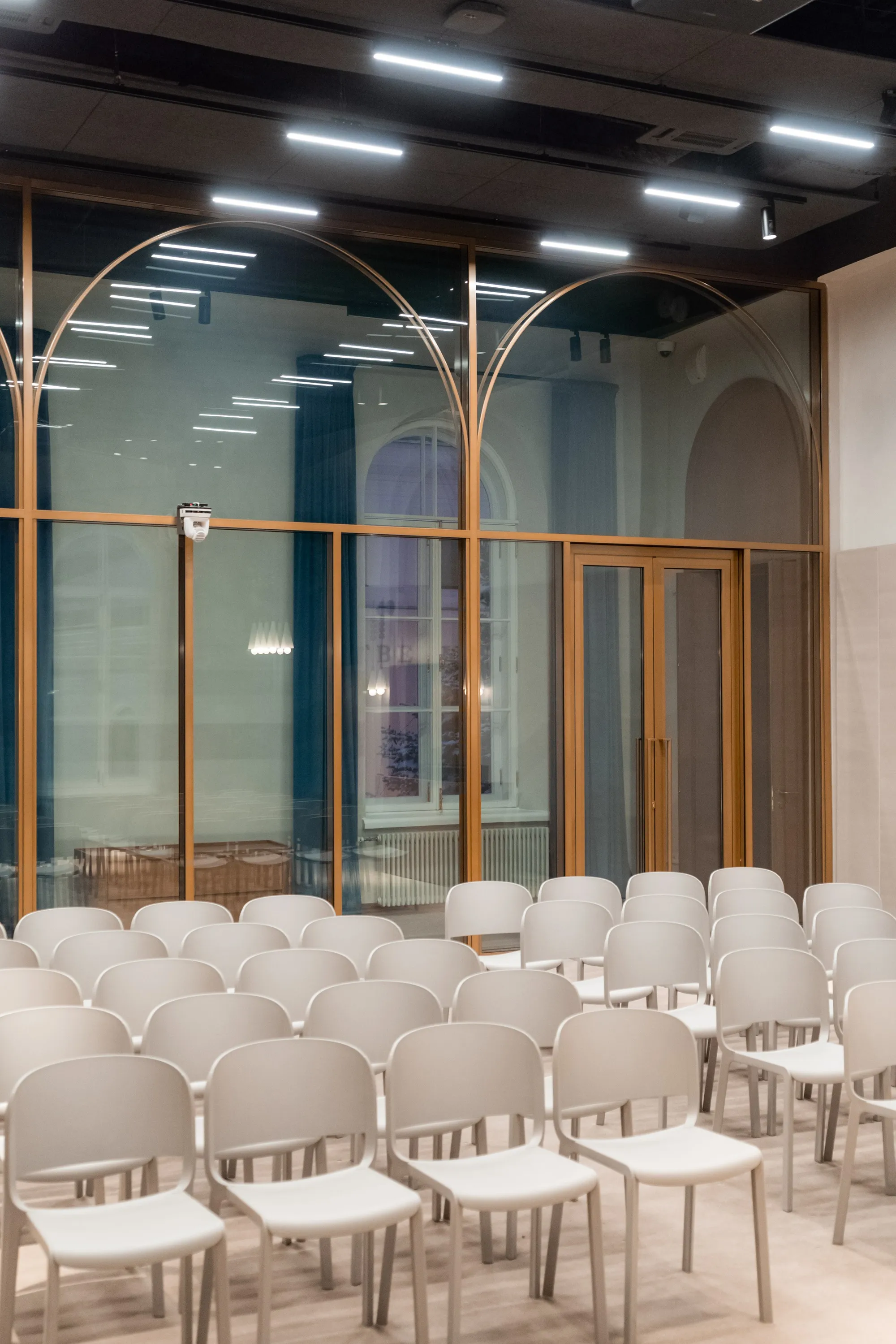 Противопожарные алюминиевые конструкции