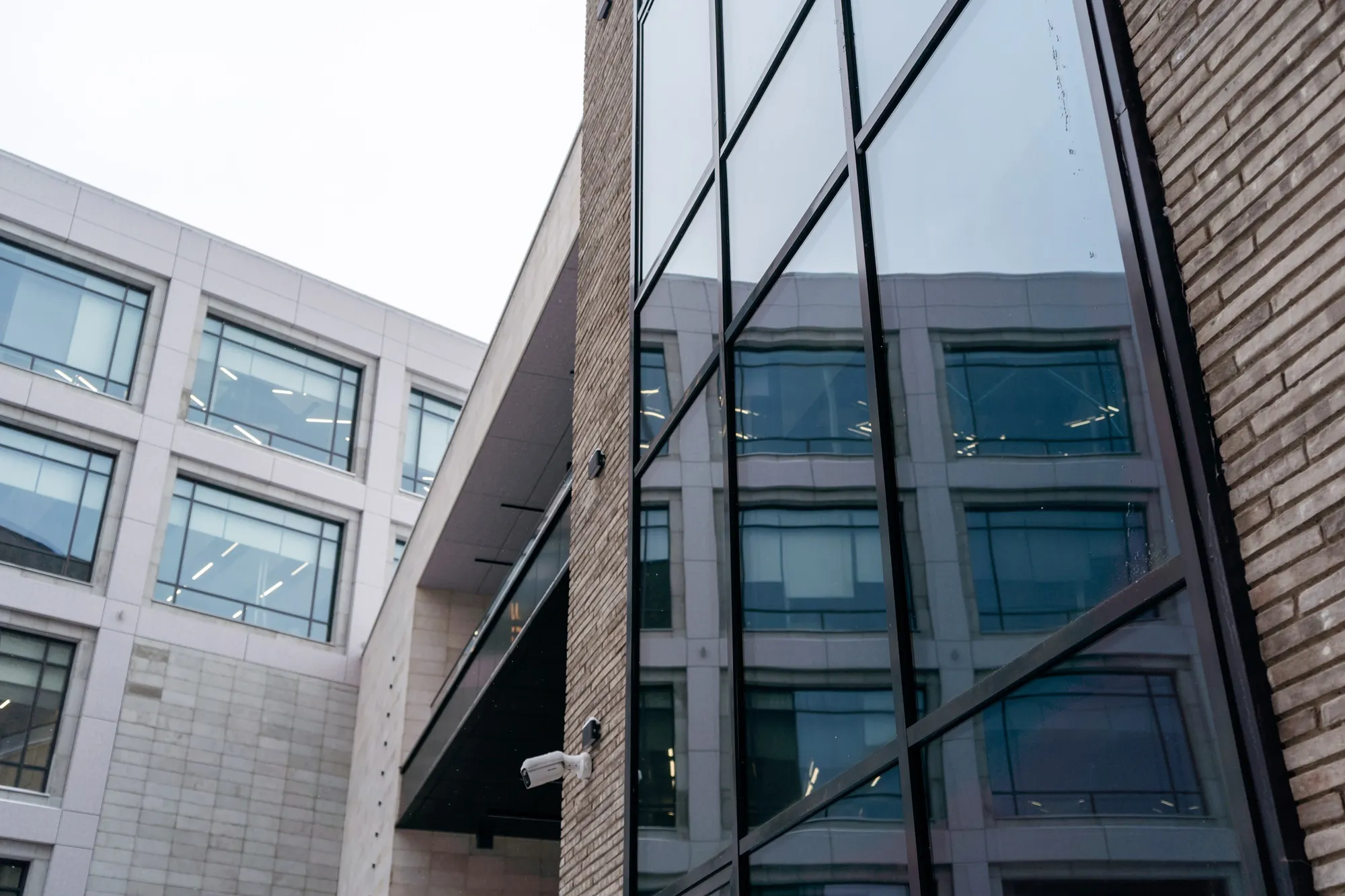 Панорамные алюминиевые окна