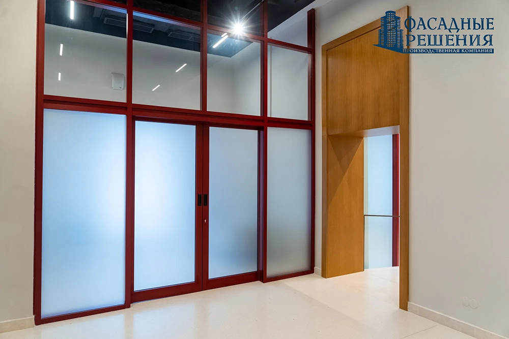 Двупольные противопожарные двери: особенности и характеристики